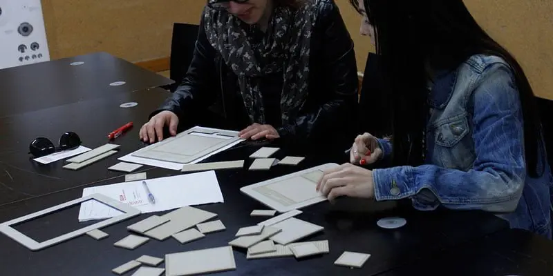 ours-client-iprototype-students-4 iPrototype · OURS.pt